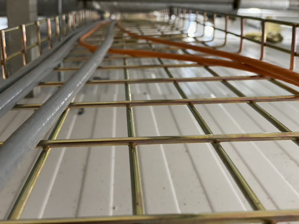 Cable basket above the factory ceiling