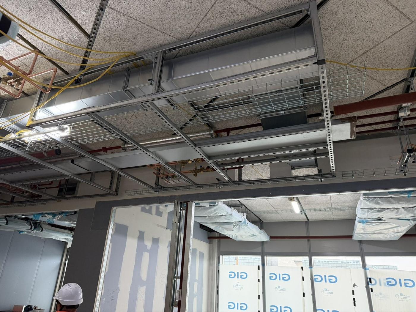 AstraZeneca, Cambridge — multi-level containment