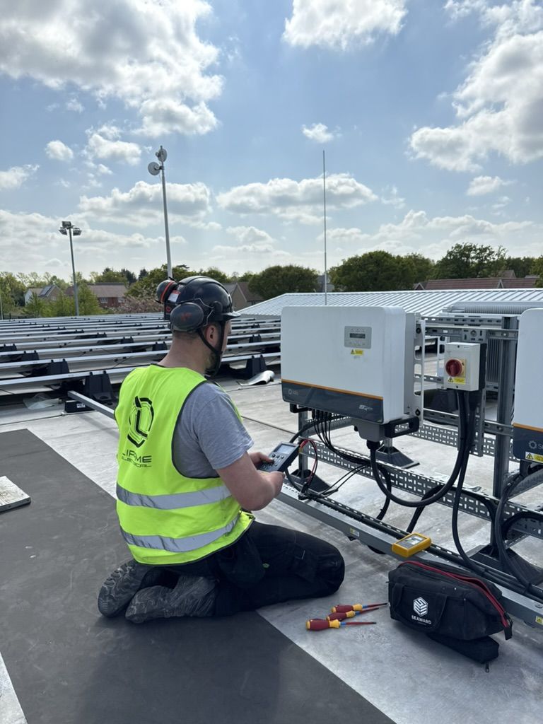 Lipame engineer testing PV strings on a roof with a Seaward PV150